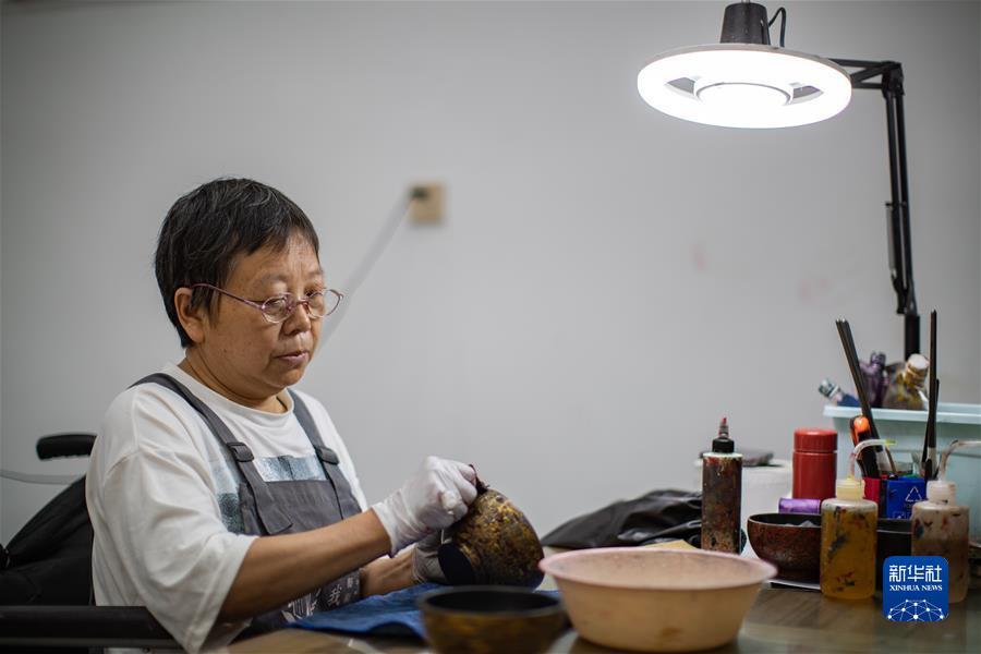 百家了庄闲技巧赌必胜